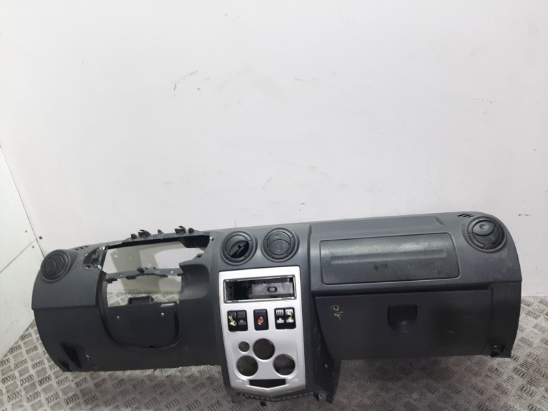 Recambio de salpicadero para dacia logan mcv (ks_) 1.5 dci (ks0k) referencia OEM IAM   