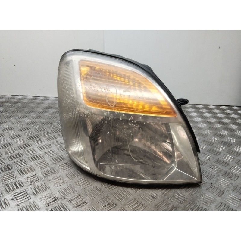 Recambio de faro derecho para hyundai h-1 / starex autobús (a1) 2.5 crdi referencia OEM IAM 921024A620  