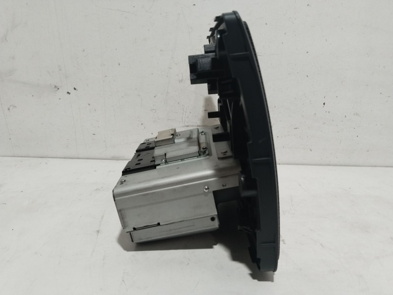 Recambio de pantalla multifuncion para volvo xc90 d5 executive (7 asientos) (136kw) referencia OEM IAM 307756261  