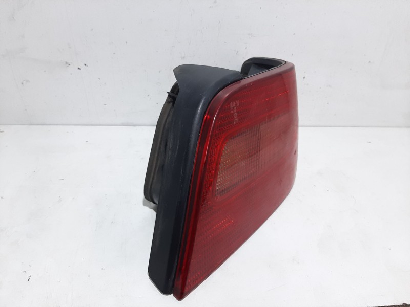 Recambio de piloto trasero derecho para citroën xsara berlina 1.6i 16v exclusive referencia OEM IAM 6351P0  