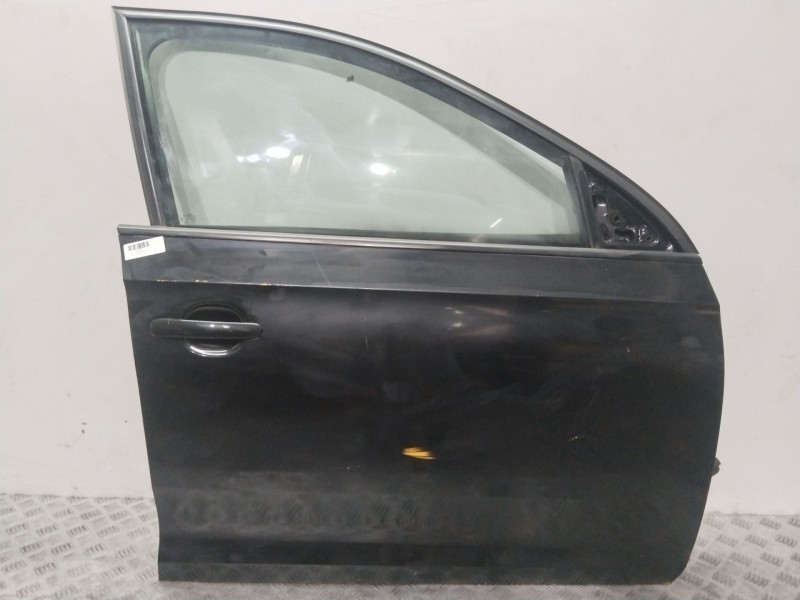 Recambio de puerta delantera derecha para seat toledo (kg3) style referencia OEM IAM 5JA831052C  NEGRO