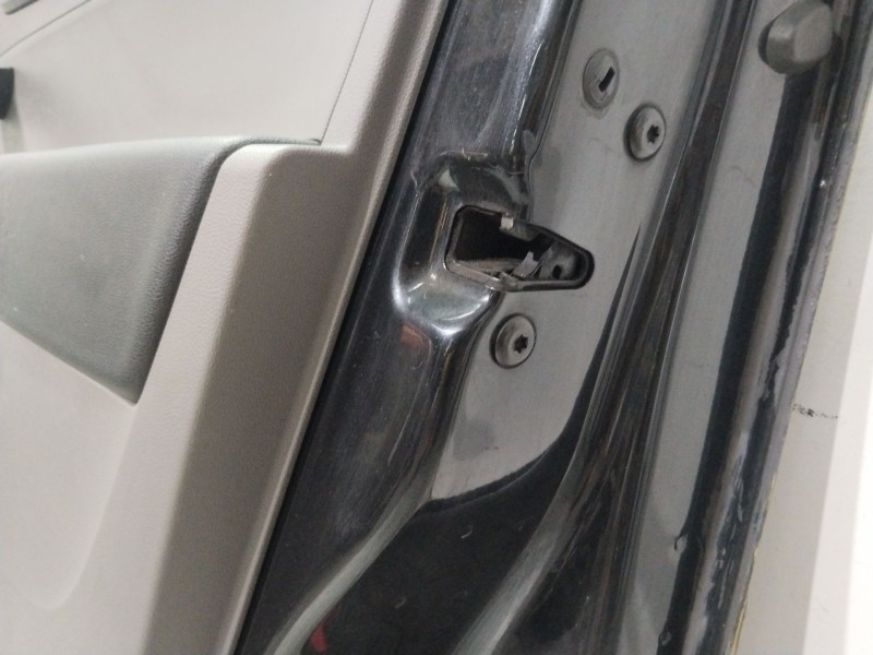 Recambio de puerta delantera derecha para seat toledo (kg3) style referencia OEM IAM 5JA831052C  NEGRO