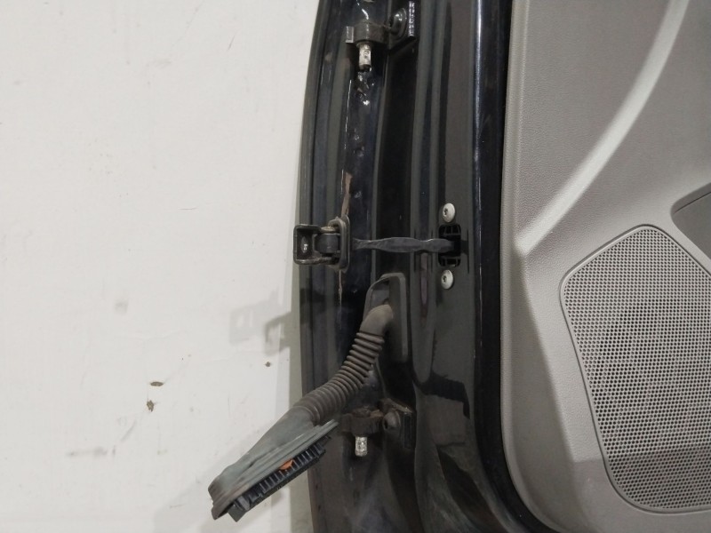 Recambio de puerta delantera derecha para seat toledo (kg3) style referencia OEM IAM 5JA831052C  NEGRO