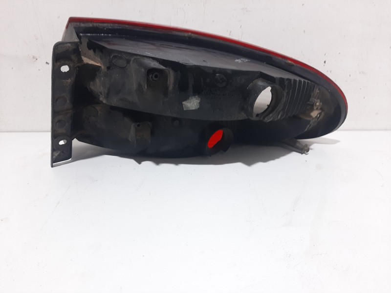 Recambio de piloto trasero izquierdo para daewoo lanos cool referencia OEM IAM   