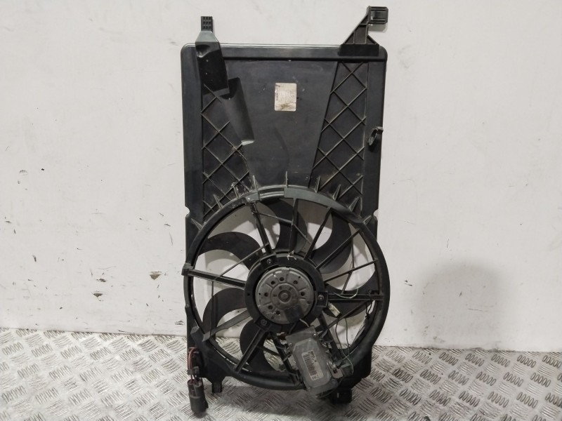 Recambio de electroventilador para mazda 3 berlina (bk) 1.6 crdt active referencia OEM IAM 3M5H8C607XB  