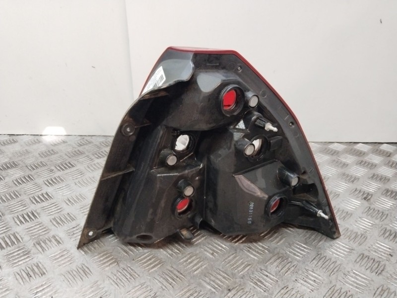 Recambio de piloto trasero izquierdo para chevrolet aveo / kalos sedán (t200) 1.4 referencia OEM IAM 96650614  