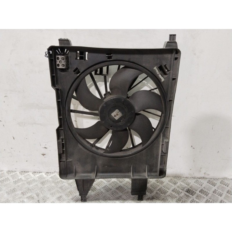 Recambio de electroventilador para renault megane ii berlina 5p dynamique referencia OEM IAM 8240357  