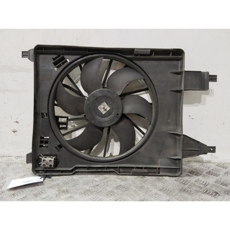 Recambio de electroventilador para renault megane ii berlina 5p dynamique referencia OEM IAM 8240357  