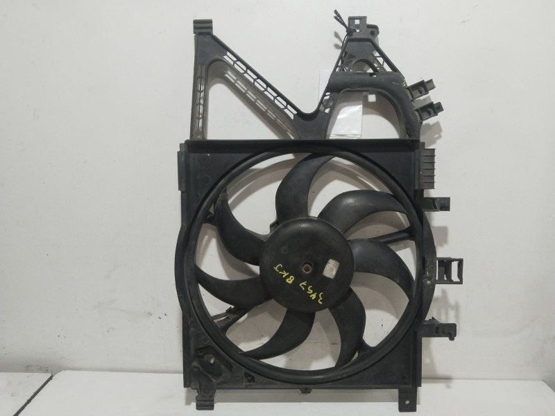 Recambio de electroventilador para opel corsa c comfort referencia OEM IAM 24445189  
