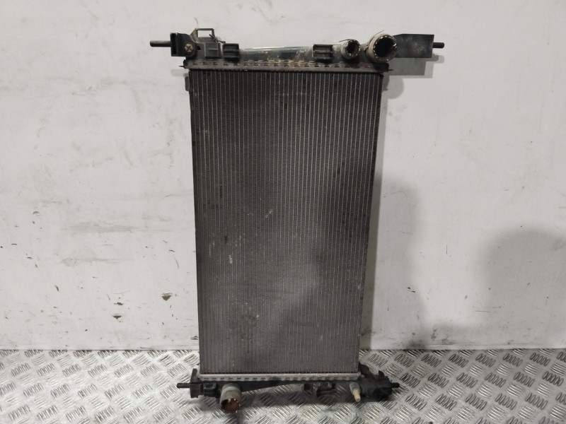 Recambio de radiador agua para fiat fiorino básico familiar referencia OEM IAM 51790636  