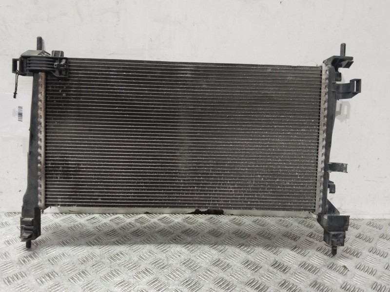 Recambio de radiador agua para fiat fiorino básico familiar referencia OEM IAM 51790636  