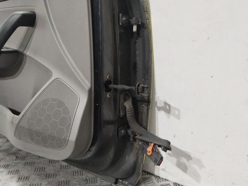 Recambio de puerta delantera izquierda para seat toledo (kg3) style referencia OEM IAM 5JA831051C  NEGRA