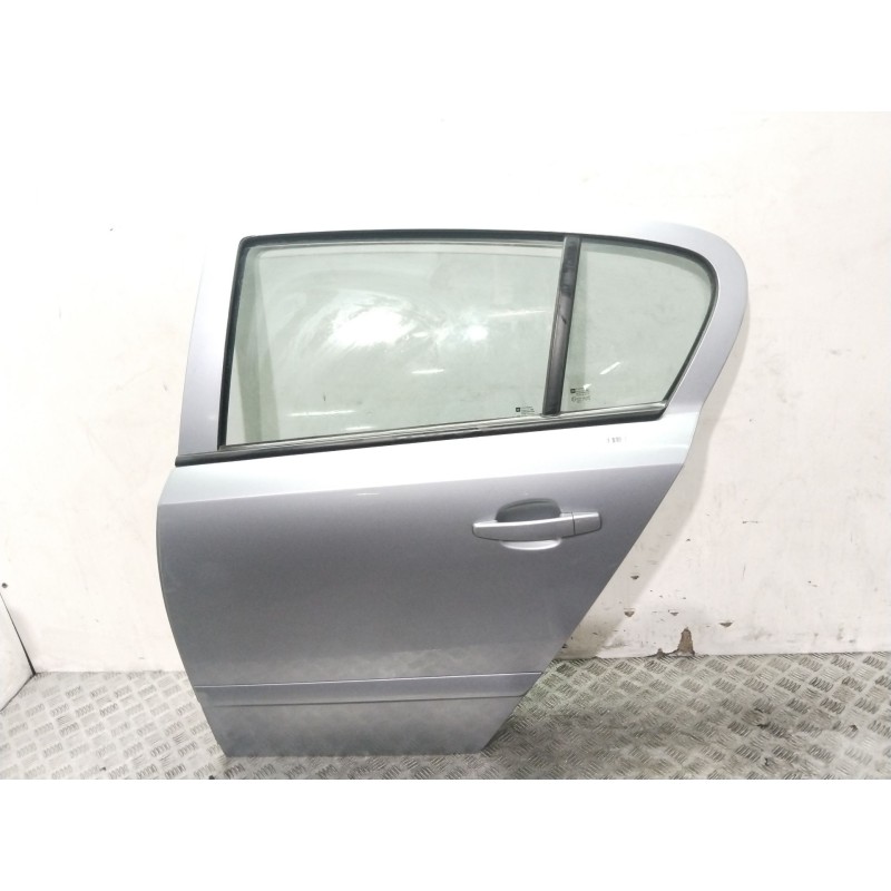 Recambio de puerta trasera izquierda para opel astra h (a04) 1.7 cdti (l48) referencia OEM IAM 13162876  GRIS