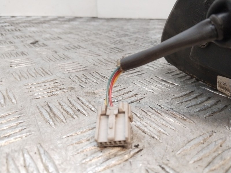 Recambio de retrovisor derecho para nissan almera ii hatchback (n16) 2.2 dci referencia OEM IAM 96301BN200  