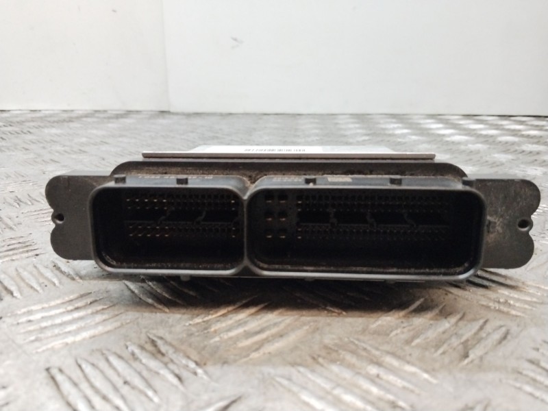 Recambio de centralita motor uce para seat leon (5f1) style referencia OEM IAM 04E907309AF  