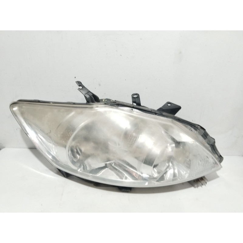 Recambio de faro derecho para toyota auris (_e18_) 1.8 hybrid (zwe186_) referencia OEM IAM 8111002A40 89903691 89903723