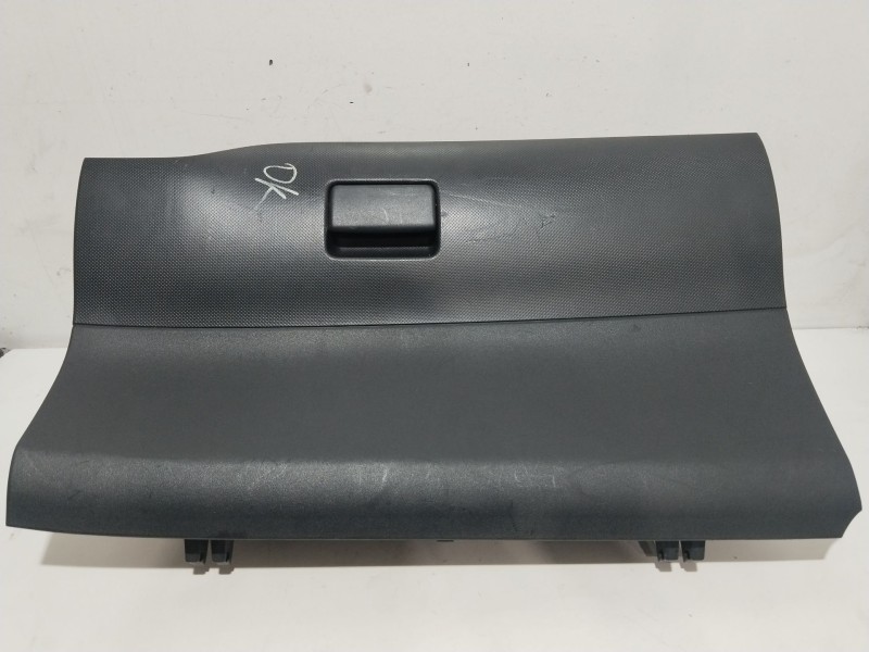 Recambio de guantera para toyota auris (_e18_) 1.8 hybrid (zwe186_) referencia OEM IAM 5555202100  