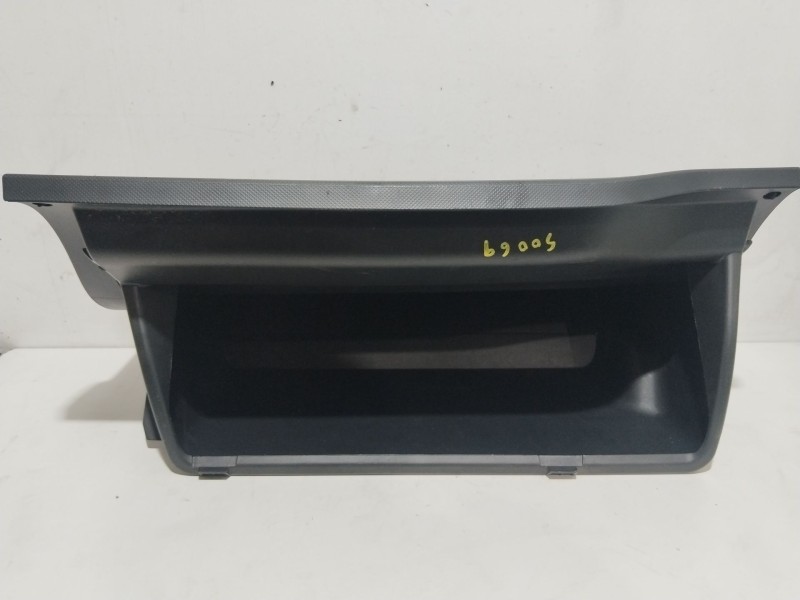 Recambio de guantera para toyota auris (_e18_) 1.8 hybrid (zwe186_) referencia OEM IAM 5555202100  