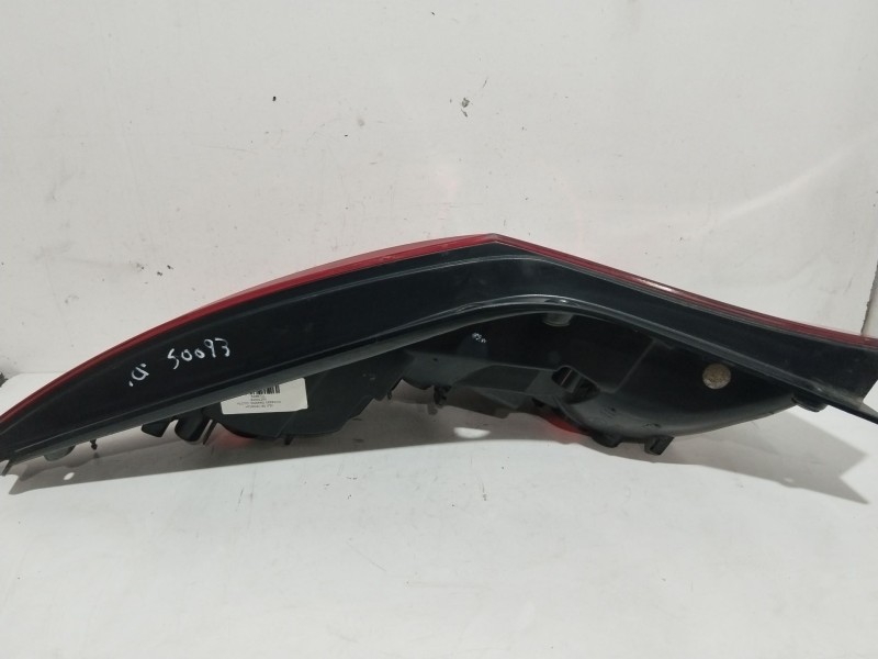 Recambio de piloto trasero derecho para hyundai i30 (fd) 1.4 referencia OEM IAM 924022R0  