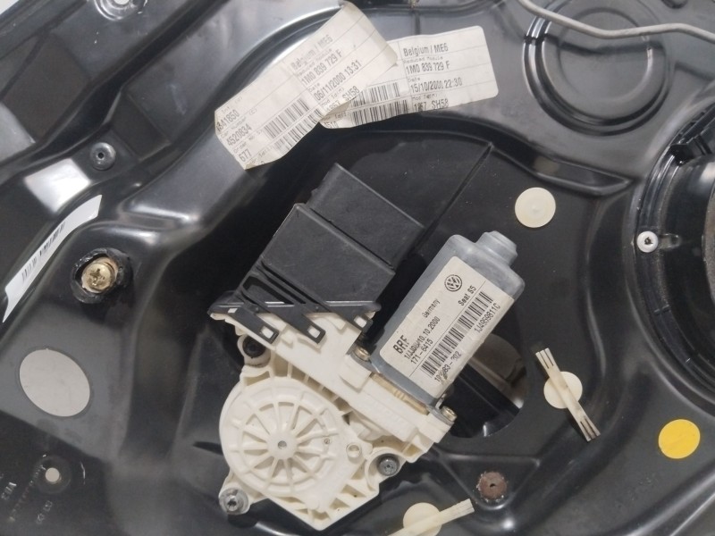 Recambio de elevalunas trasero izquierdo para seat toledo (1m2) signo referencia OEM IAM 1M0839729F  CONFORT