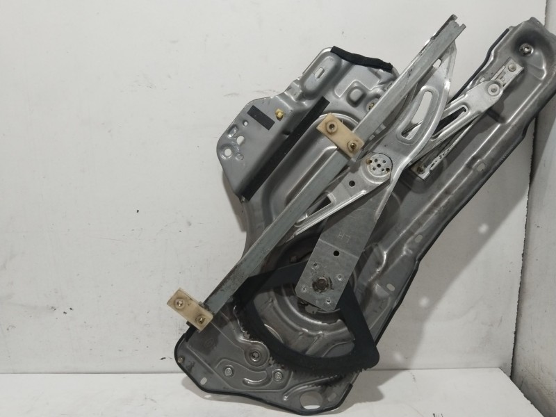 Recambio de elevalunas delantero izquierdo para hyundai trajet (fo) 2.0 crdi gls referencia OEM IAM 824703A000  