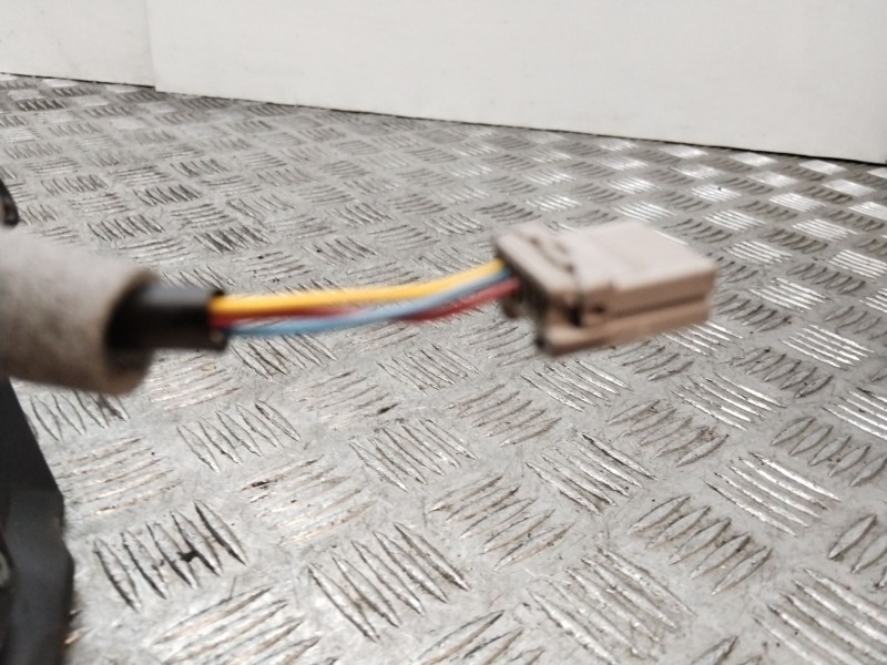 Recambio de retrovisor izquierdo para nissan almera tino (v10m) básico referencia OEM IAM 3003391  