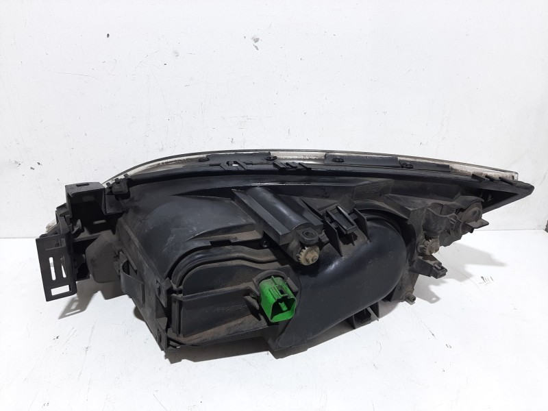Recambio de faro derecho para ford mondeo berlina (ge) trend referencia OEM IAM 1S7113005AL  