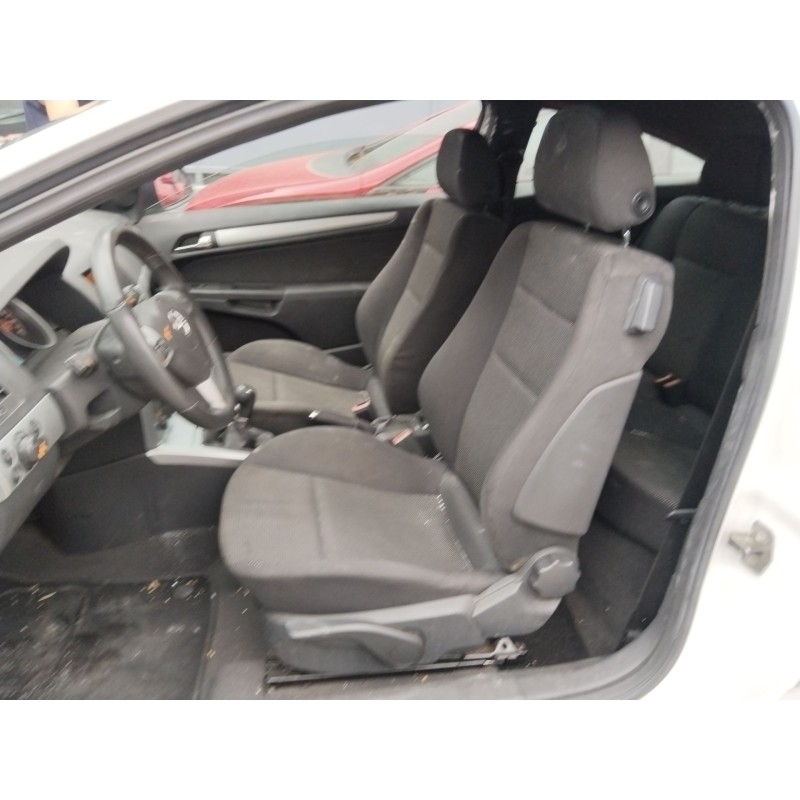 OPEL ASTRA H GTC (A04) - imagen 6