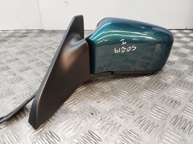 Recambio de retrovisor izquierdo para volvo v40 station wagon (645) 1.8 referencia OEM IAM 30623535  