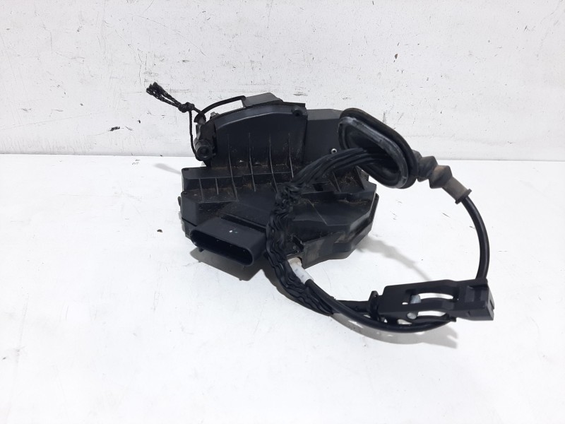 Recambio de cerradura puerta delantera derecha para ford fiesta (cb1) trend referencia OEM IAM 8A6AA21812BF  