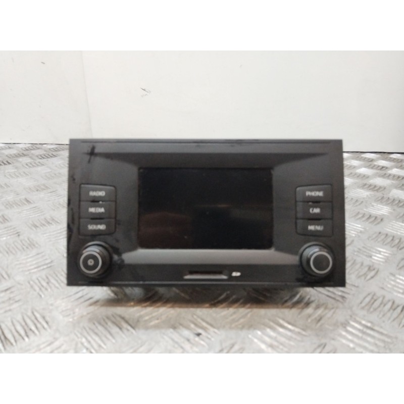 Recambio de sistema audio / radio cd para skoda rapid active referencia OEM IAM 5F0035888C  