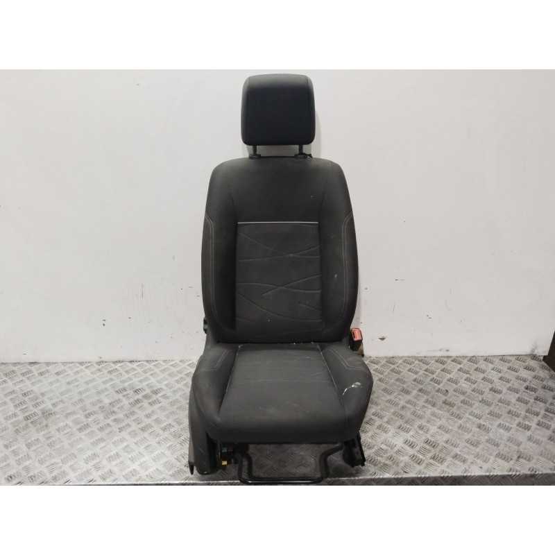 Recambio de asiento delantero derecho para ford fiesta (ccn) titanium referencia OEM IAM 1796928  