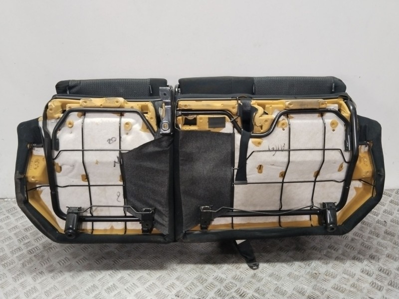 Recambio de asientos traseros para toyota auris (_e18_) 1.8 hybrid (zwe186_) referencia OEM IAM   