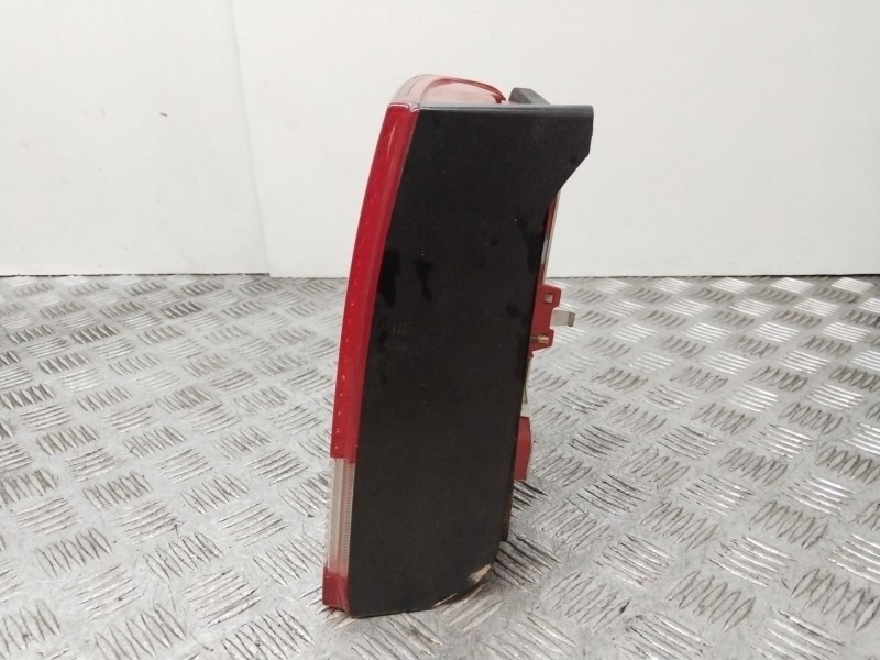 Recambio de piloto trasero izquierdo para volkswagen passat b5 (3b2) 1.9 tdi 4motion referencia OEM IAM 3B5945095F  