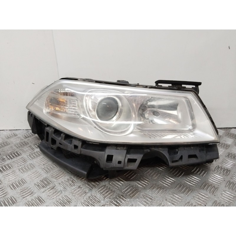 Recambio de faro derecho para renault megane ii (bm0/1_, cm0/1_) 1.5 dci (bm1e, cm1e) referencia OEM IAM 7701063220  