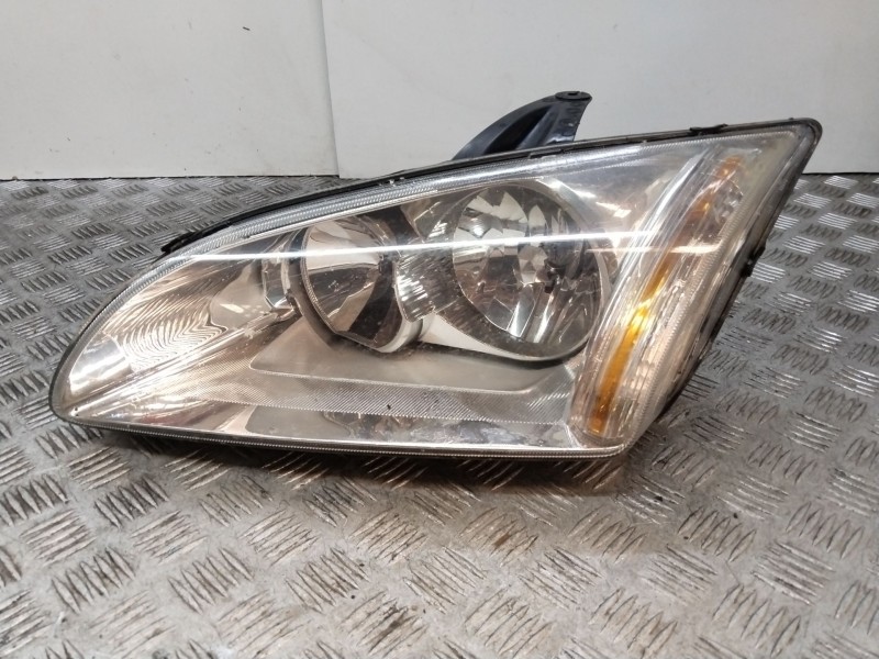 Recambio de faro izquierdo para ford focus berlina (cap) 1.6 16v cat referencia OEM IAM 4M5113W030AF  