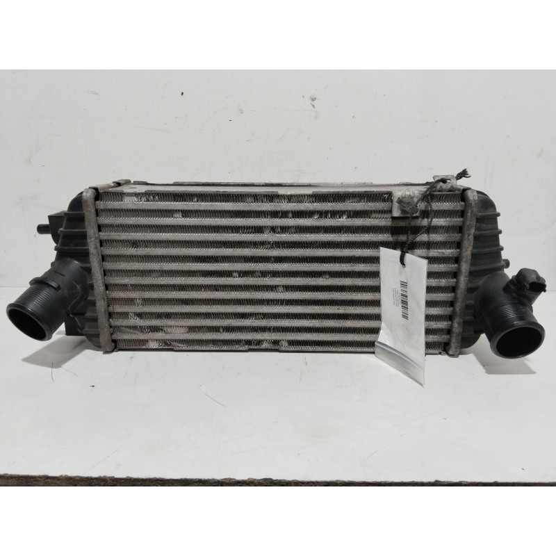 Recambio de intercooler para hyundai i40 cab bluedrive referencia OEM IAM 282712A540  