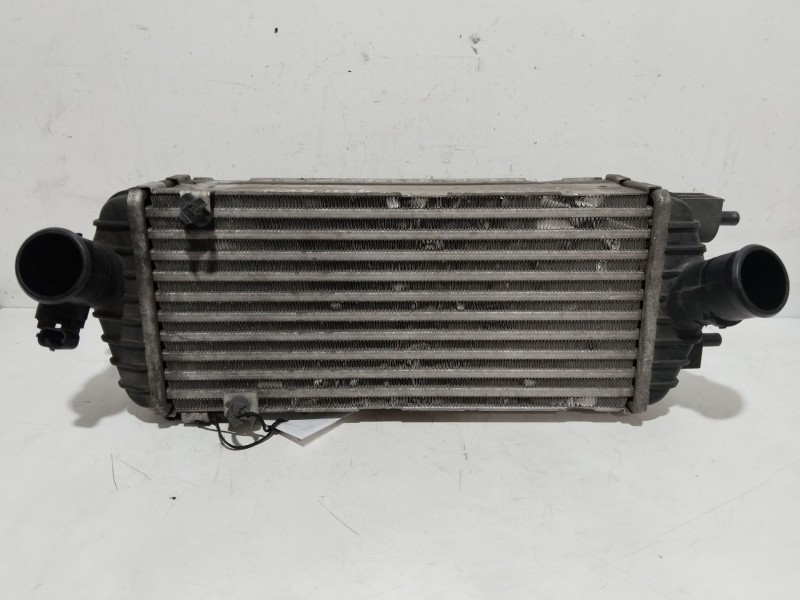 Recambio de intercooler para hyundai i40 cab bluedrive referencia OEM IAM 282712A540  