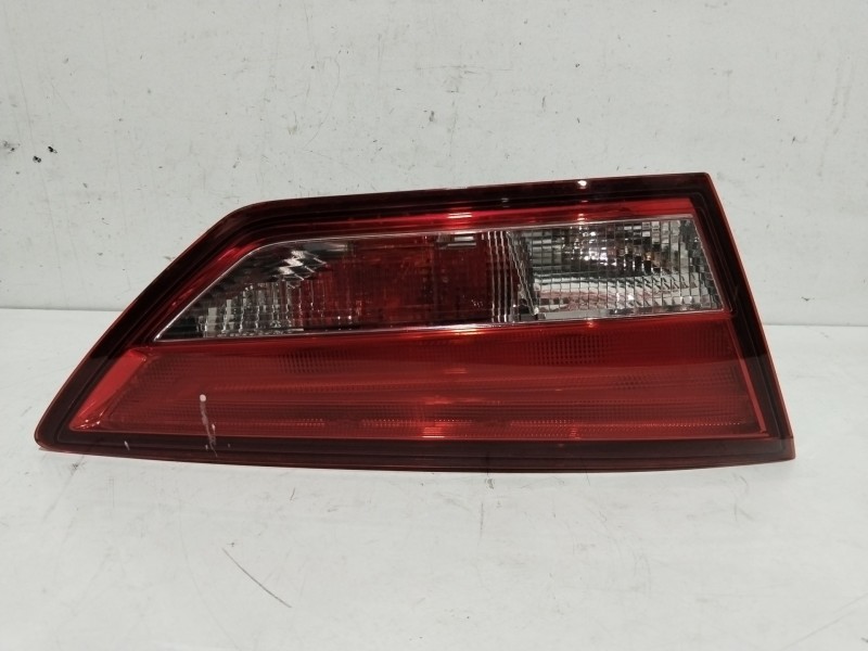 Recambio de piloto porton trasero izquierdo para seat leon (5f1) style referencia OEM IAM 5F9945093  