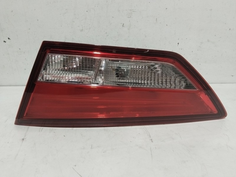 Recambio de piloto porton trasero derecho para seat leon (5f1) style referencia OEM IAM 5F9945094  