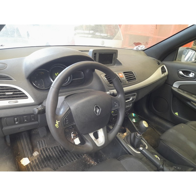 RENAULT MEGANE CC (EZ0/1_) - imagen 3