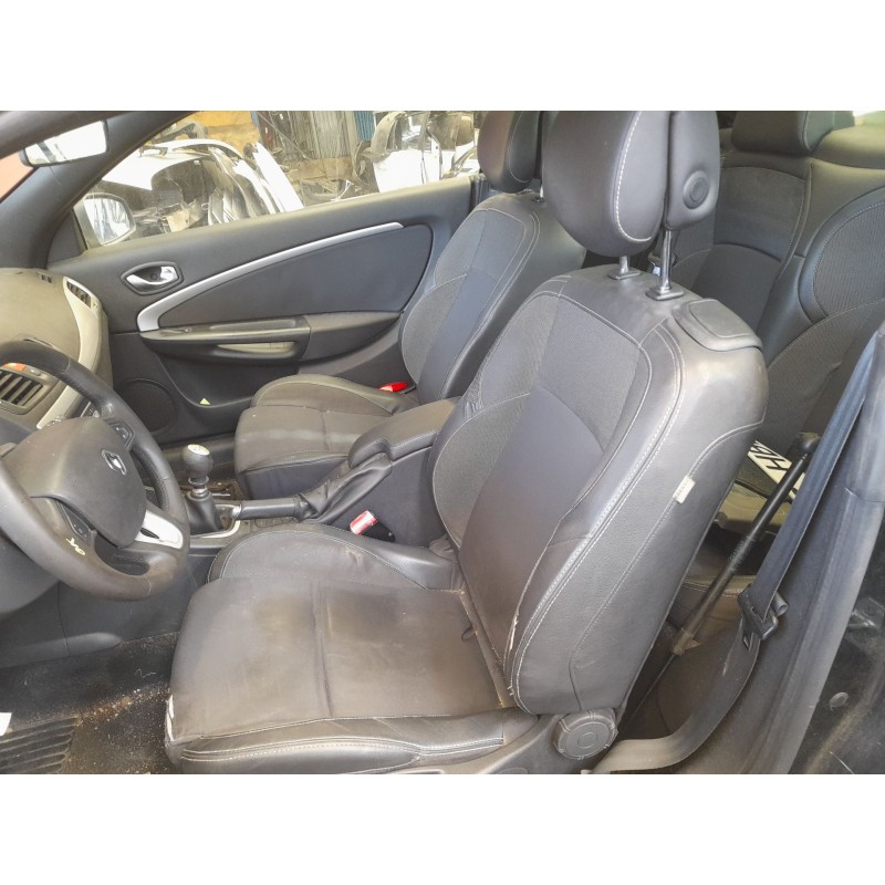RENAULT MEGANE CC (EZ0/1_) - imagen 4