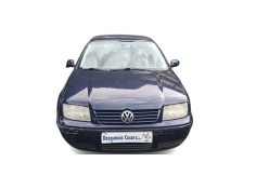 volkswagen bora berlina (1j2) del año 2000