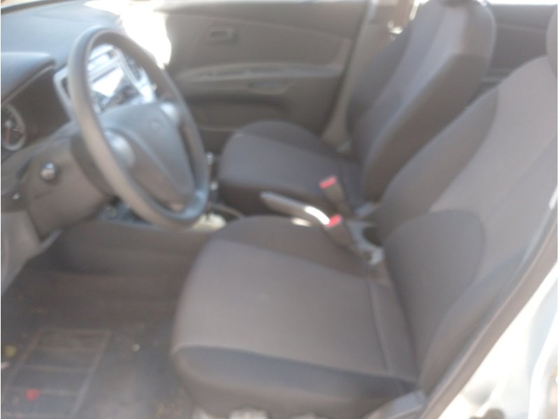 kia rio del año 2006