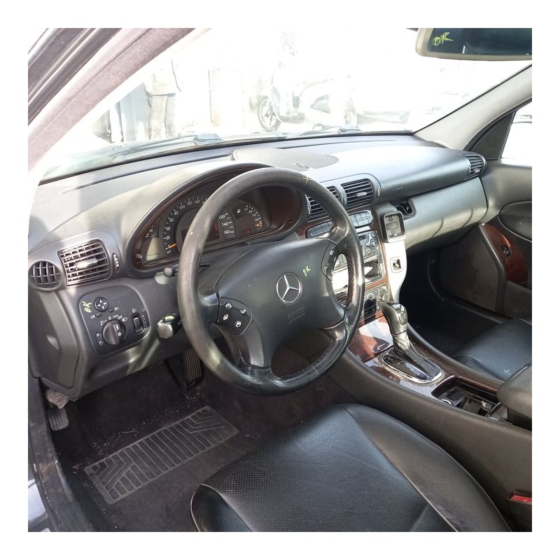 MERCEDES-BENZ CLASE C (W203) BERLINA - imagen 4
