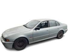 bmw serie 5 berlina (e39) del año 2002 2