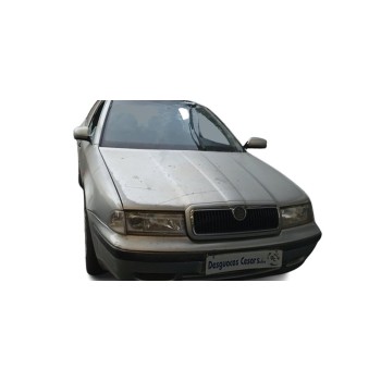 SKODA OCTAVIA BERLINA (1U2)