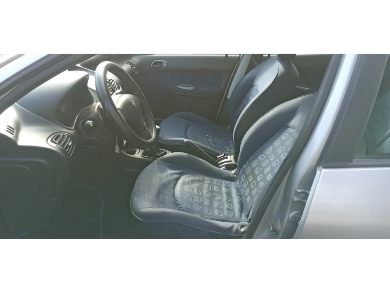 peugeot 206 berlina del año 2005 peugeot 206 berlina del año 2005