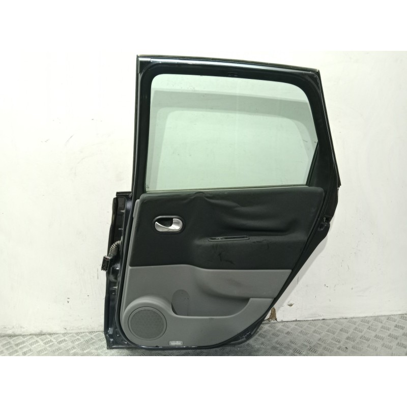 Recambio de puerta trasera derecha para renault scénic ii (jm0/1_) 1.9 dci (jm0g, jm12, jm1g, jm2c) referencia OEM IAM 775147483