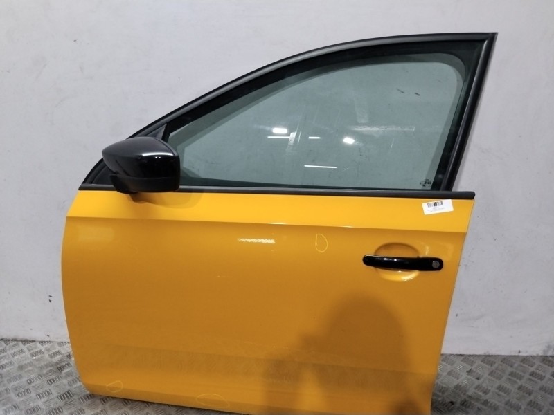 Recambio de puerta delantera izquierda para seat toledo iv (kg3) 1.6 tdi referencia OEM IAM 5JA831051C  AMARILLO